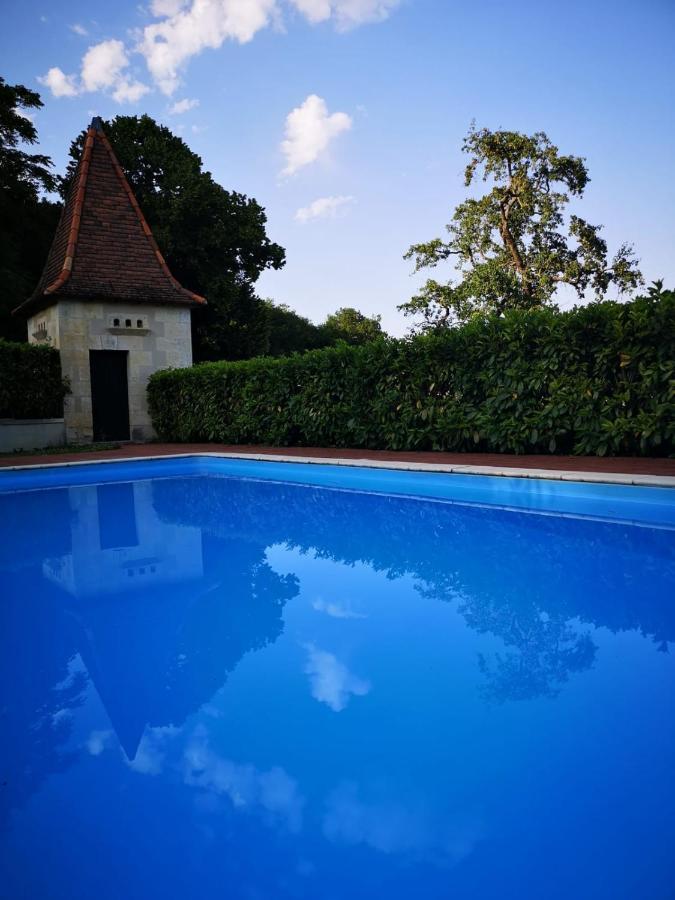 Bed and Breakfast Le Manoir De Nabinaud Экстерьер фото