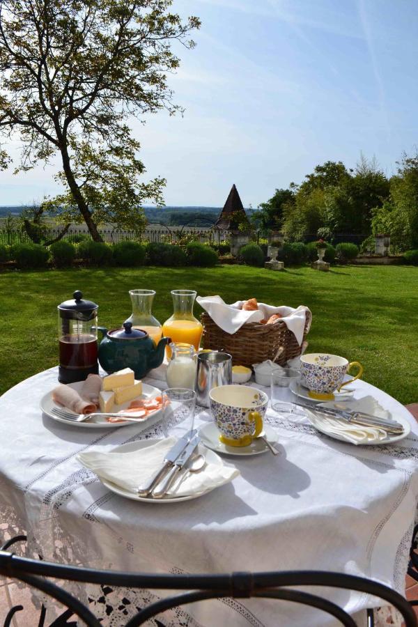 Bed and Breakfast Le Manoir De Nabinaud Экстерьер фото