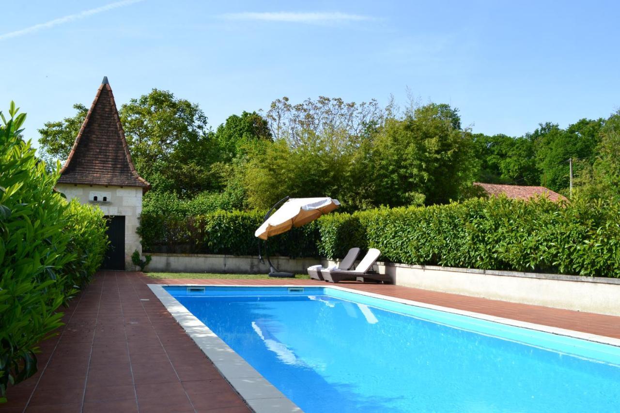 Bed and Breakfast Le Manoir De Nabinaud Экстерьер фото